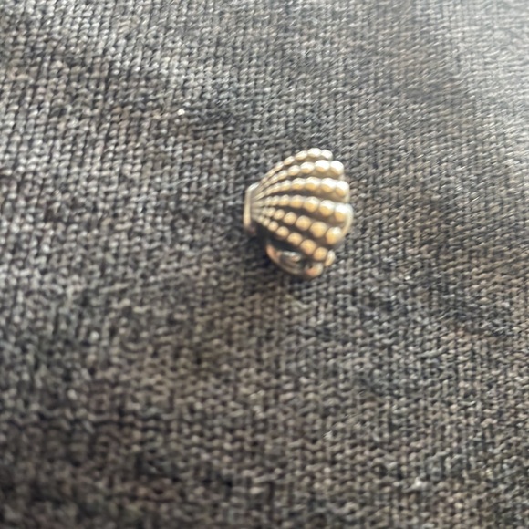 Authentic Pandora charm-retired - Picture 3 of 4